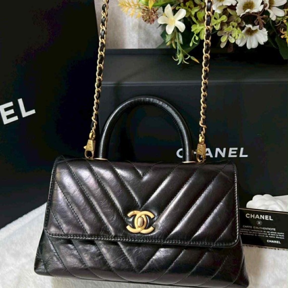 Chanel coco - Picture 7 of 11